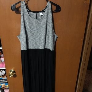 Old Navy Midi Dress